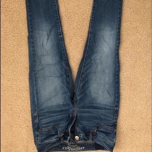 American eagle dark wash skinny jeans